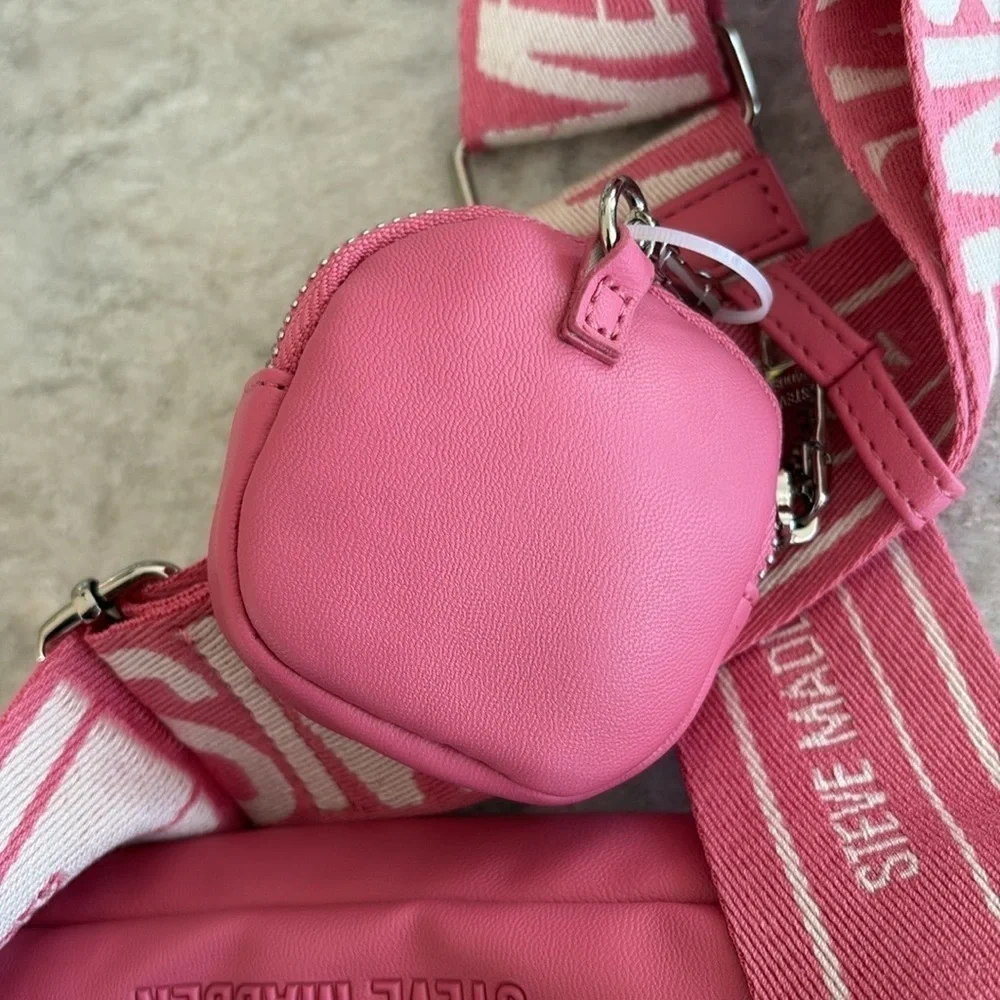 Steve Madden Bcarmela Crossbody Bag Purse Raspberry NEW! - Picture 3 of 4